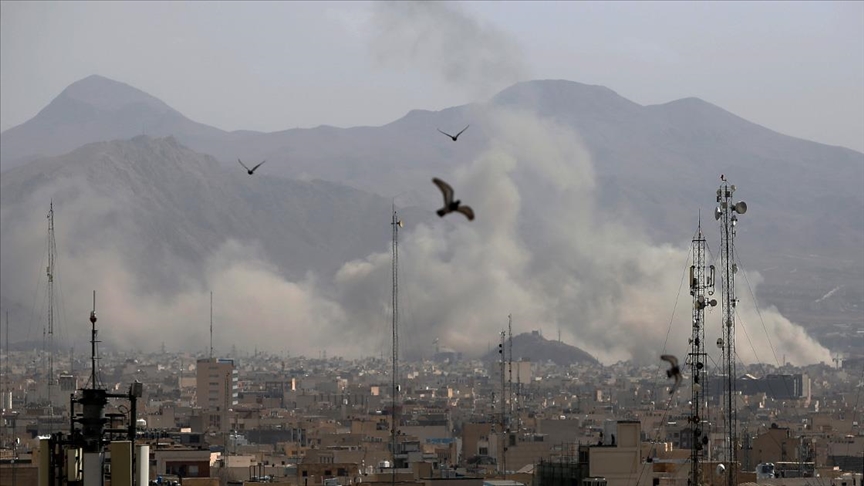 Gerilim tırmanıyor: İsrail'den İran halkına uyarı