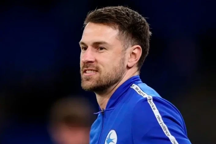 Aaron Ramsey futbolu bıraktığını açıkladı