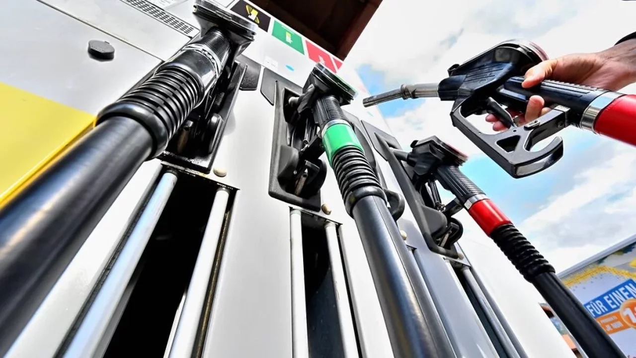 Motorine dev zam: Litre fiyatı 86 TL’yi geçti