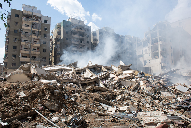 Lübnan'a tarihi saldırı: Bilanço ağır