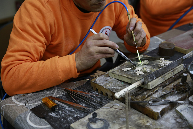 Mahpusların çalışma sistemi TBMM gündeminde: Bakanlığa soruldu