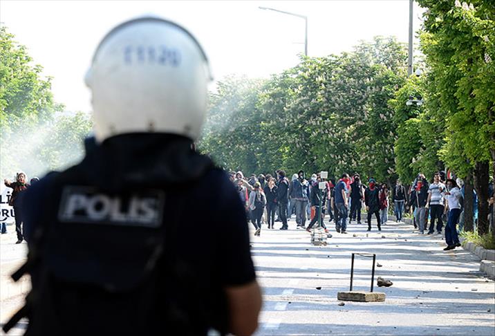 Bursa karıştı: CHP'lilerin yürüyüşüne sert müdahele