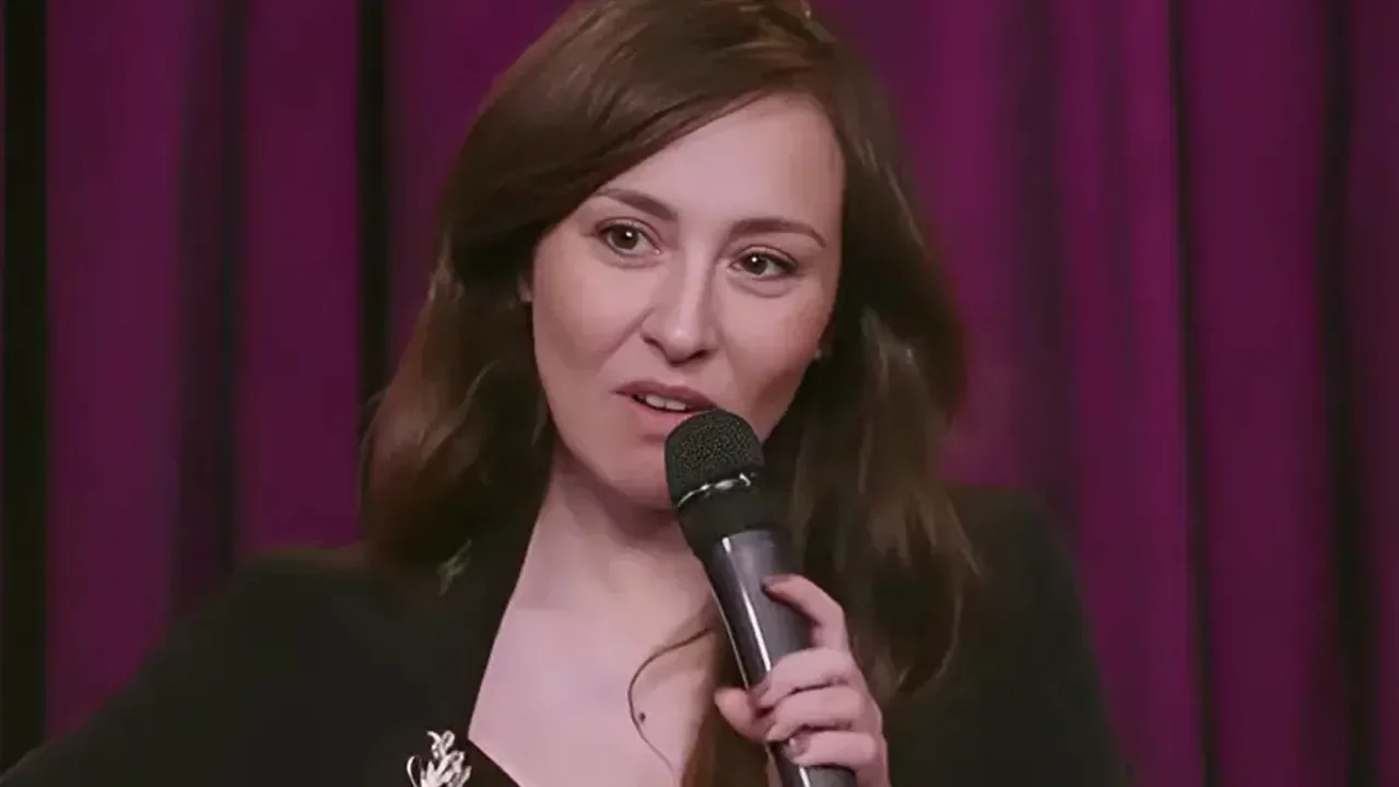 Sahne performansı krizi: Komedyen gözaltında