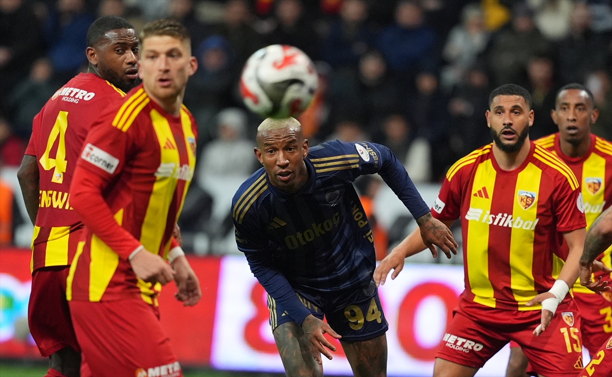 Fenerbahçe’den Kayseri’de gövde gösterisi: 4 gollü zafer