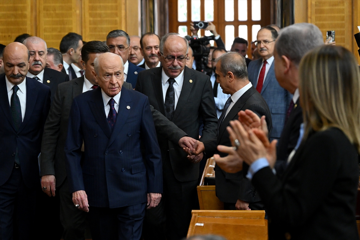 Devlet Bahçeli: “Ara seçim yok, seçim zamanında yapılacak”