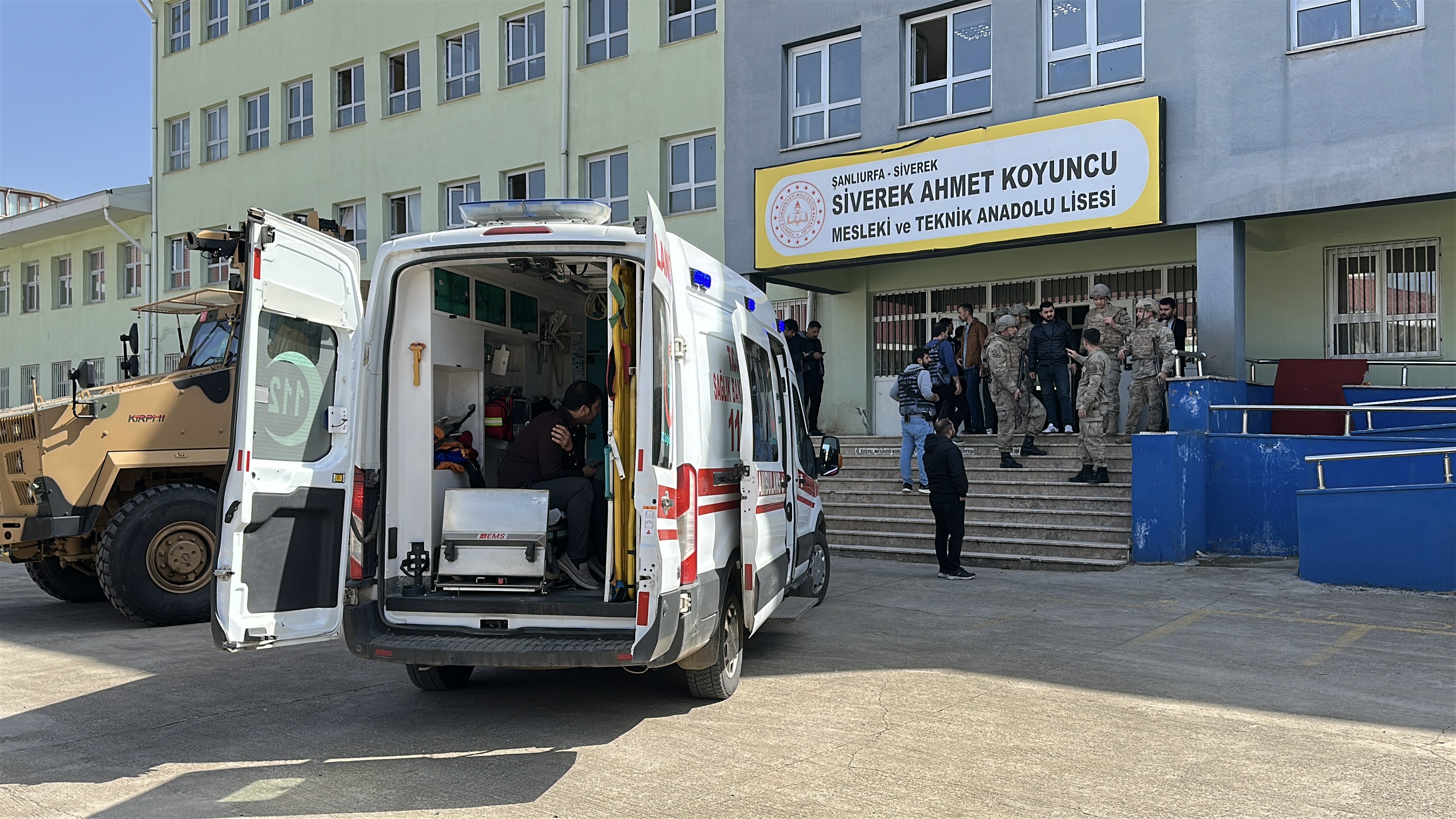 Siverek’te okul saldırısı: 1 kişi gözaltında, 4 yönetici görevden alındı