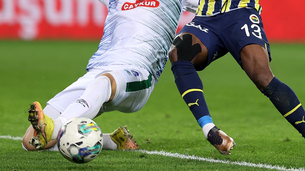 Kadıköy’de nefes kesen mücadele: İlk 11'ler belli oldu