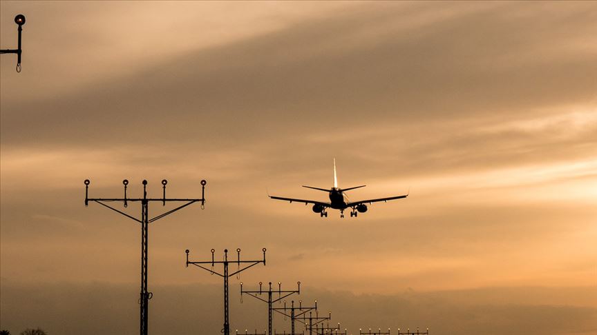 İran’da sivil uçuşlar 4 aşamada yeniden başlayacak