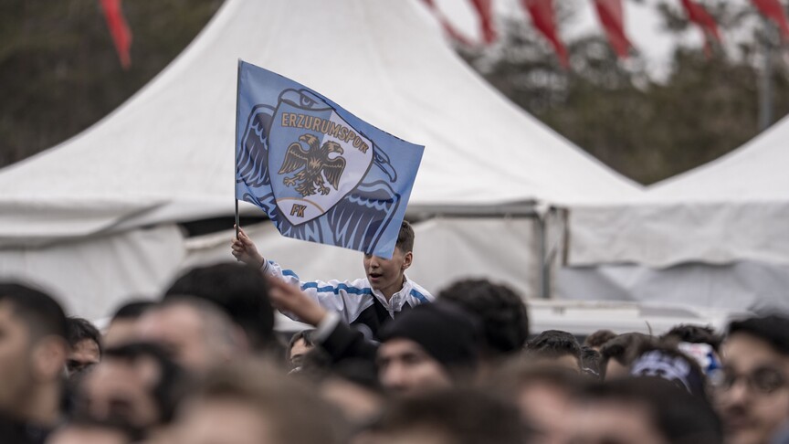 Erzurumspor son virajda hata yapmadı, Süper Lig'de