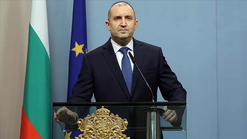 Bulgaristan'da seçim bitti, Radev rakiplerini geride bıraktı