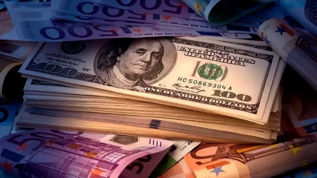 Dolar haftaya nasıl başladı?