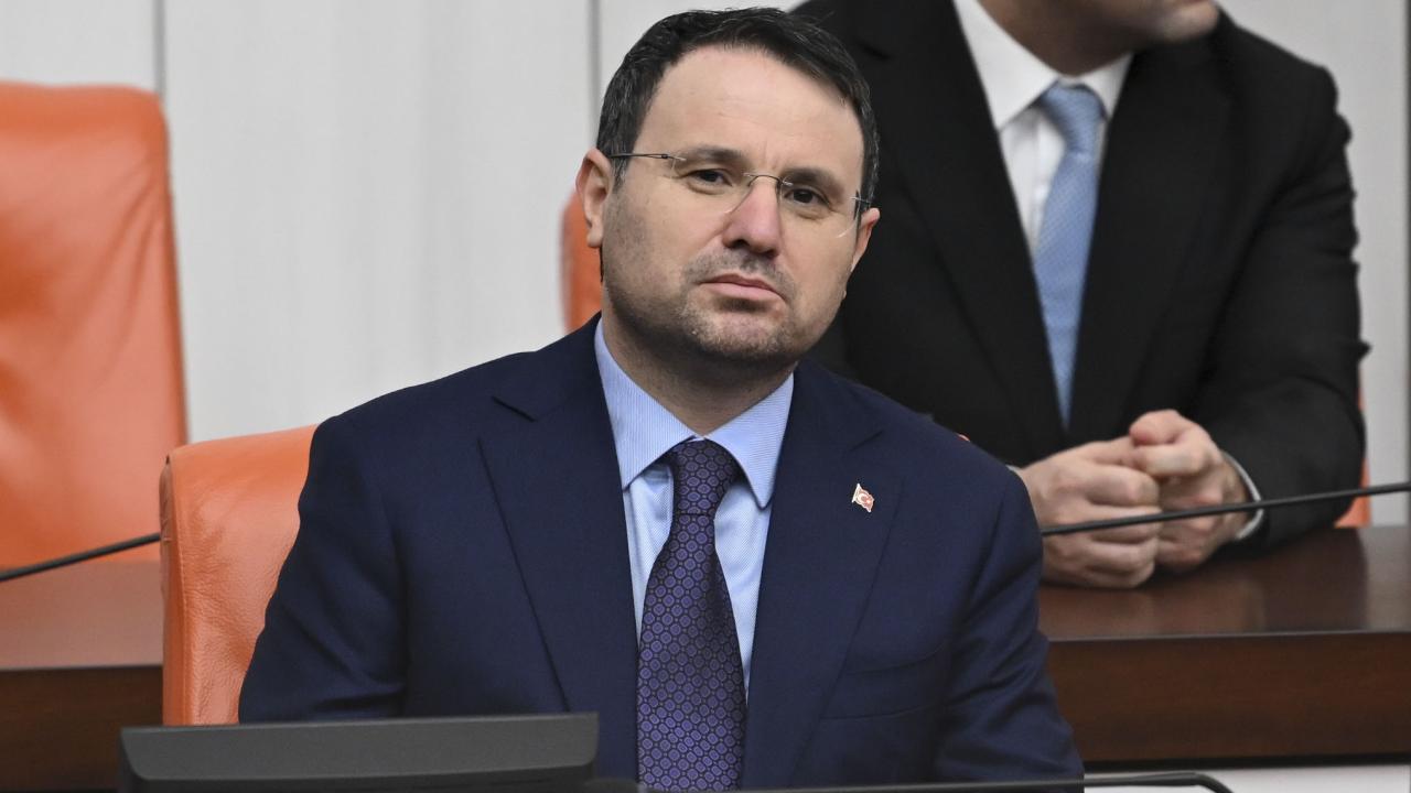 12. Yargı Paketi'nde neden infaz düzenlemesi yok? Bakanlığa soruldu