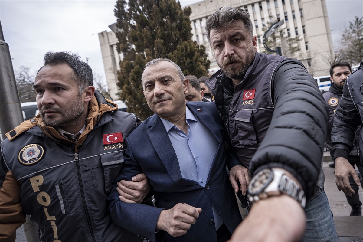 Sonel 3 gün sustu: Devletin valisiyim, emniyette konuşmam