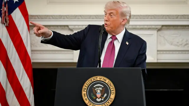 Trump: İran Hürmüz Boğazı’nın açılmasını istiyor