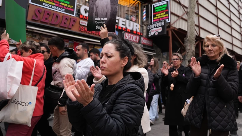İstanbul’da çocuklar için sessiz yürüyüş