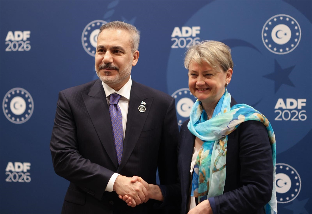 Türkiye-İngiltere arasında stratejik imza