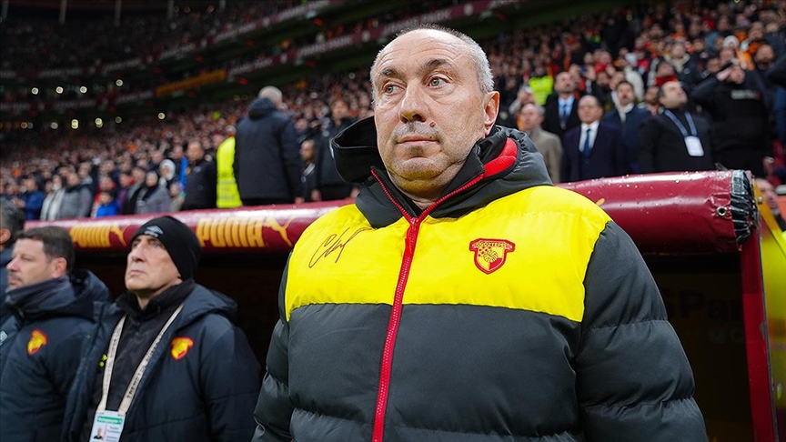 Stoilov’dan Avrupa mesajı: Göztepe yarıştan kopmayacak