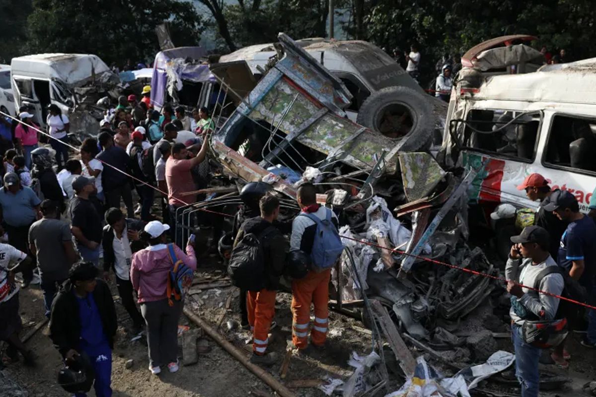 Kolombiya’da bombalı saldırı: 14 kişi hayatını kaybetti