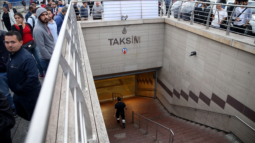 Taksim metro valilik emriyle kapatıldı