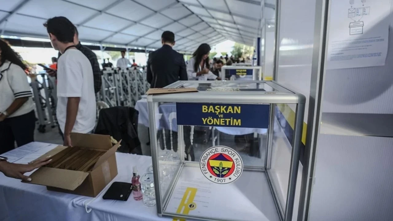 Fenerbahçe seçime gidiyor: Başkanlık yarışı başladı