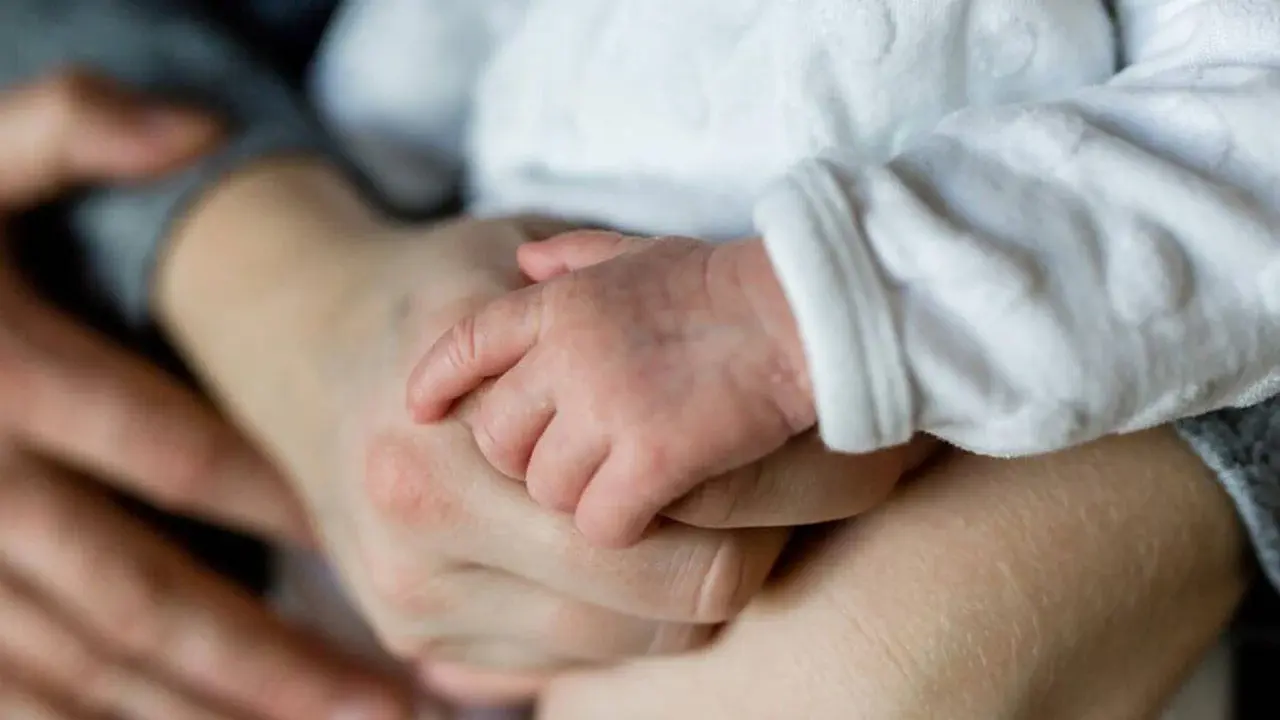 YÖK üniversitelere yeni doğum izni düzenlemesini gönderdi