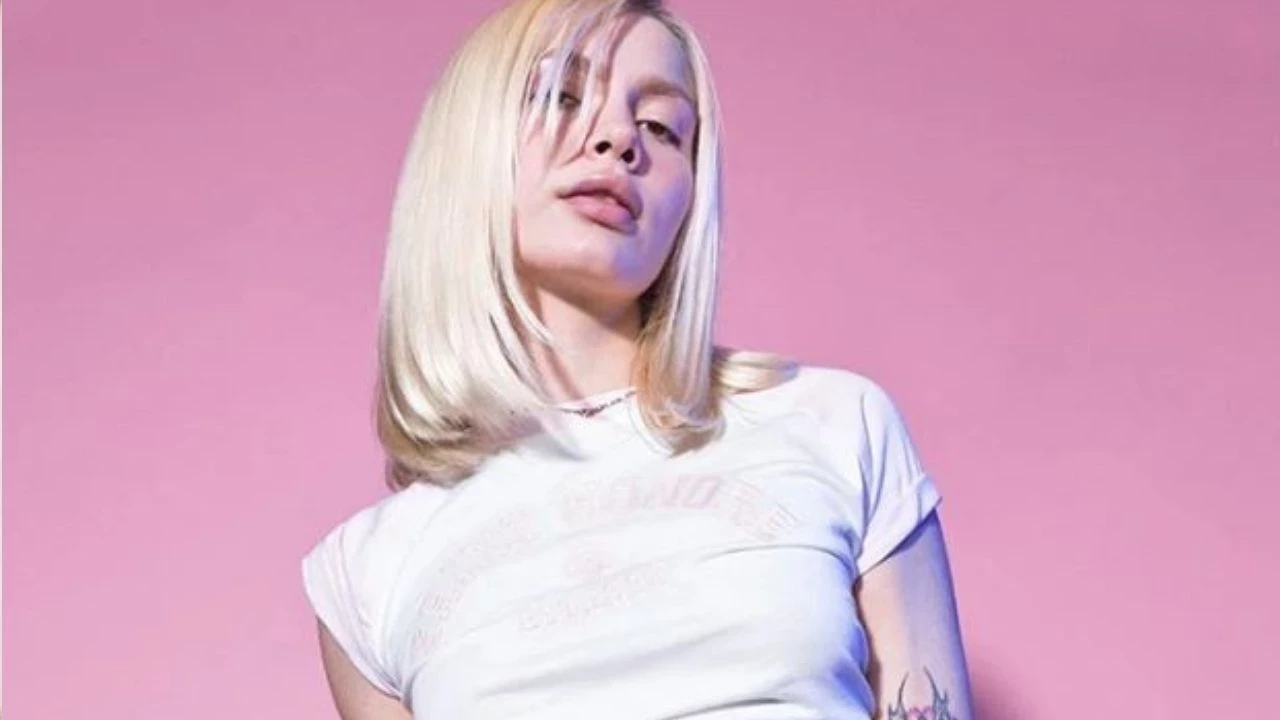 Aleyna Tilki: "Eski Aleyna'yı öldürdüm, artık müziğim var"