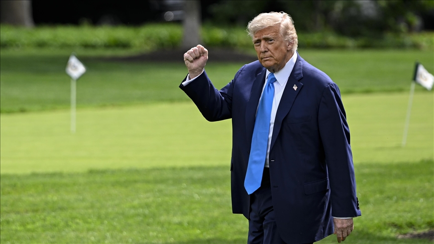 Trump’tan ticaret bombası: AB araçlarına %25 tarife!