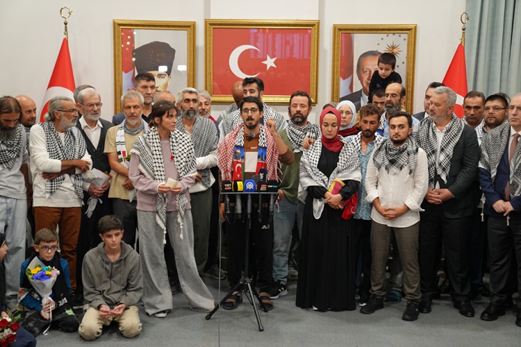 Aktivistler anlattı: Sumud Filosu’nda neler yaşandı