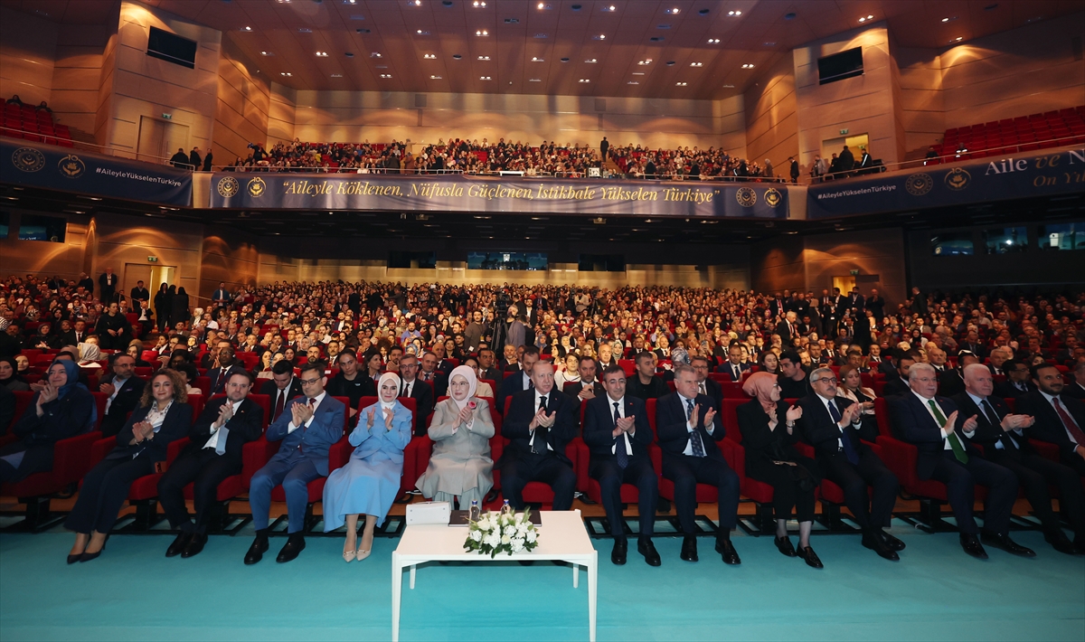 Erdoğan açıkladı: Aile ve nüfusta 2035’e uzanan yol haritası