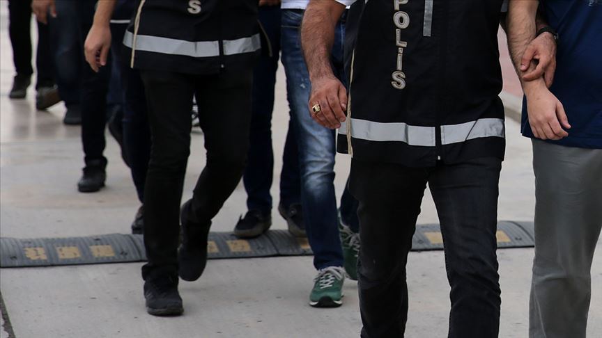 Adana'da suç örgütü operasyonu: 6 gözaltı