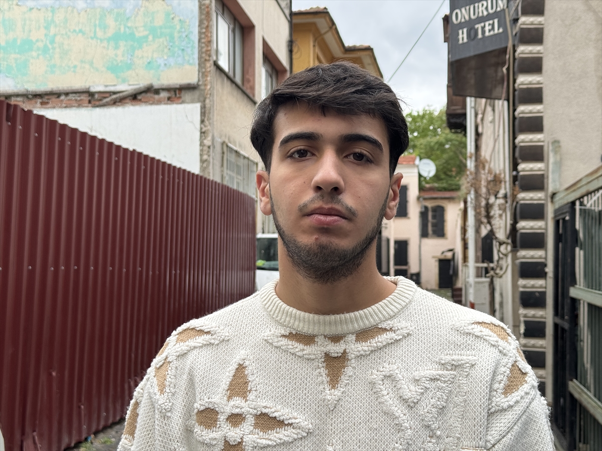 İzmir’de ev yangını can aldı: 1,5 yaşındaki bebek öldü