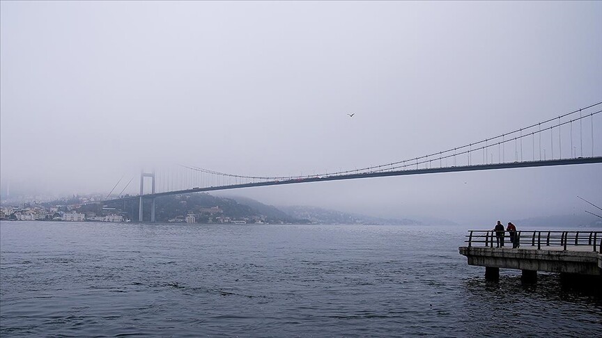 İstanbul Boğazı yeniden gemi trafiğine açıldı
