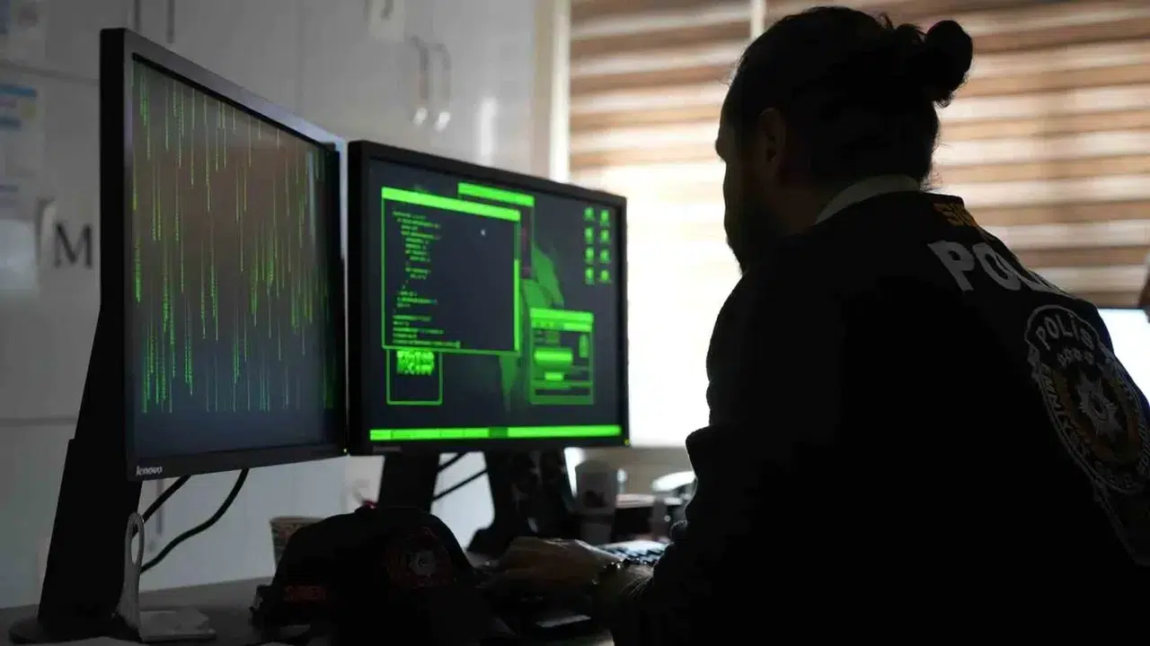 İçişleri Bakanlığı’ndan siber suç operasyonu: 212 kişi yakalandı