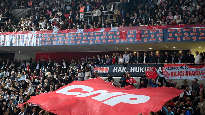 CHP'nin kurultay ceza davası ertelendi