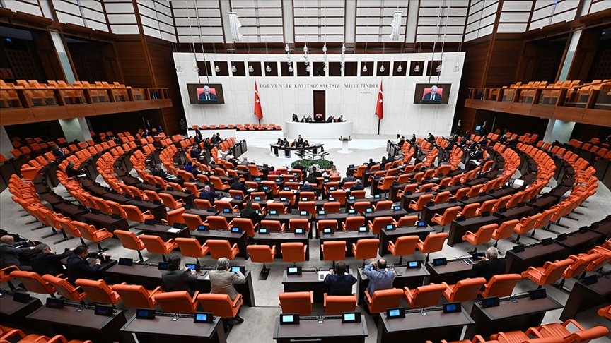 Vergi düzenlemesi komisyonda: Kamu borçlarına 72 ay taksit imkanı geliyor