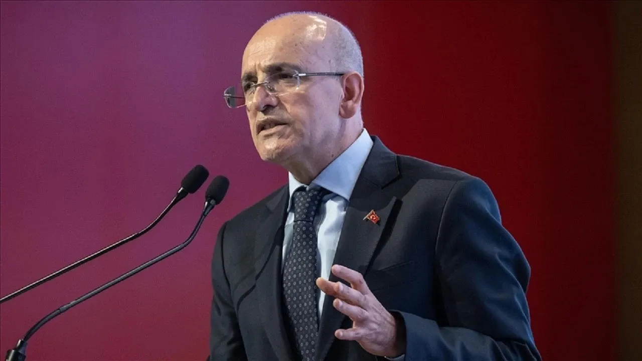 Bakan Şimşek’ten dikkat çeken küresel ekonomi yorumu