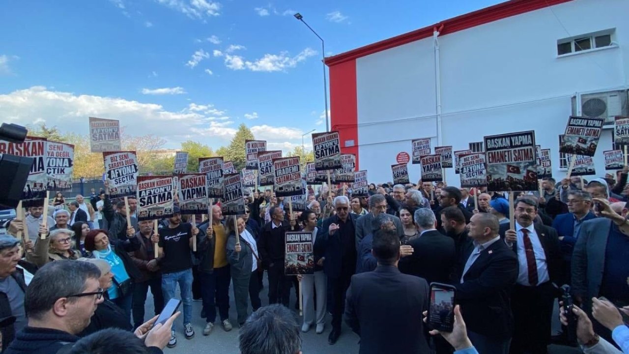 Afyon’da AK Parti iddiası sonrası Köksal protestosu