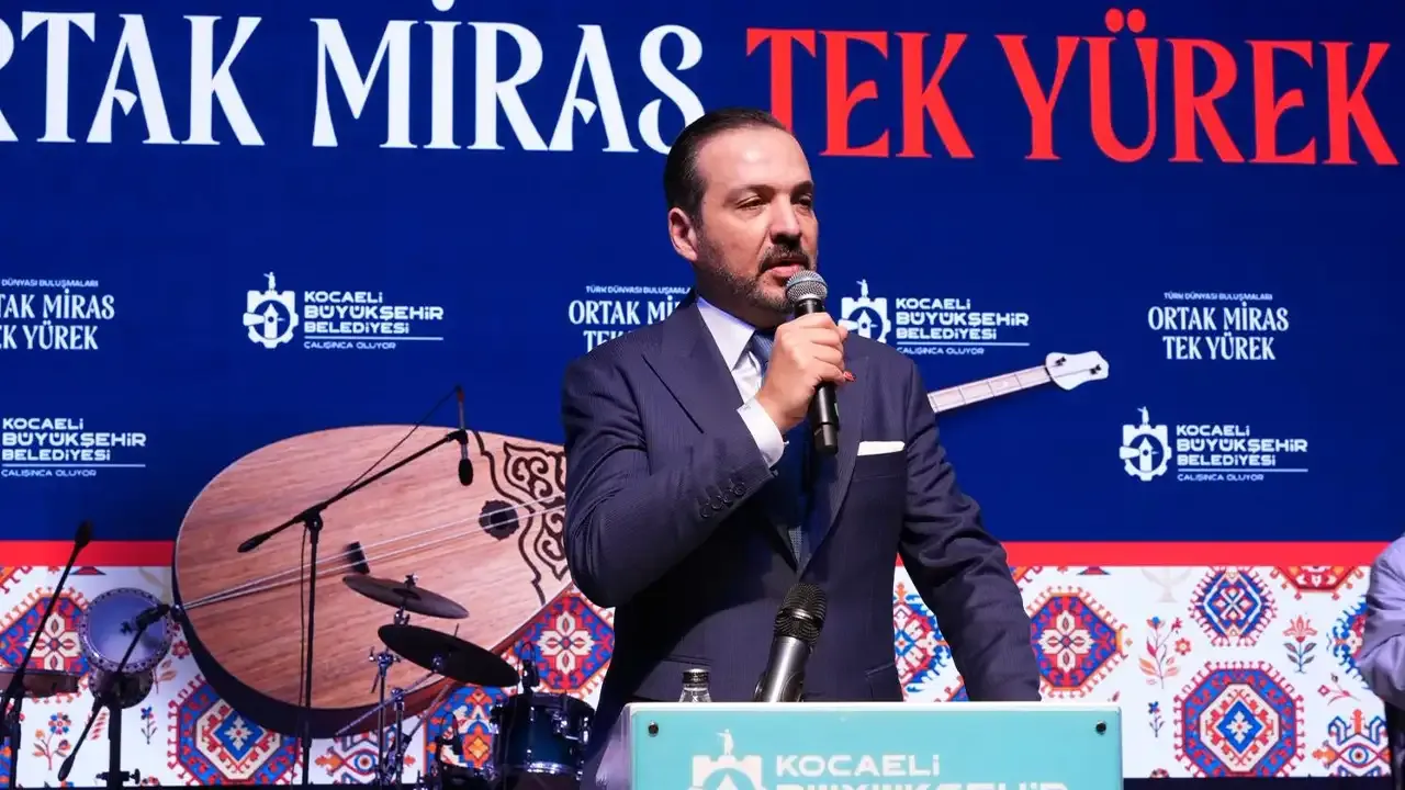 İzmir’de Türk dünyası mesajı: Kürşad Zorlu’dan dikkat çeken açıklamalar