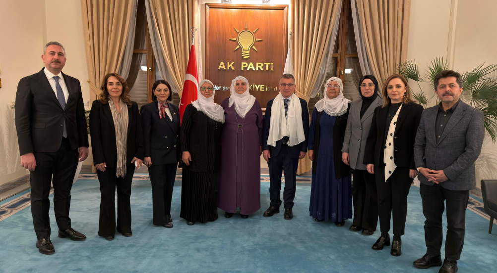 Barış Anneleri AK Parti'de: İyi şeyler olacağına inanıyoruz