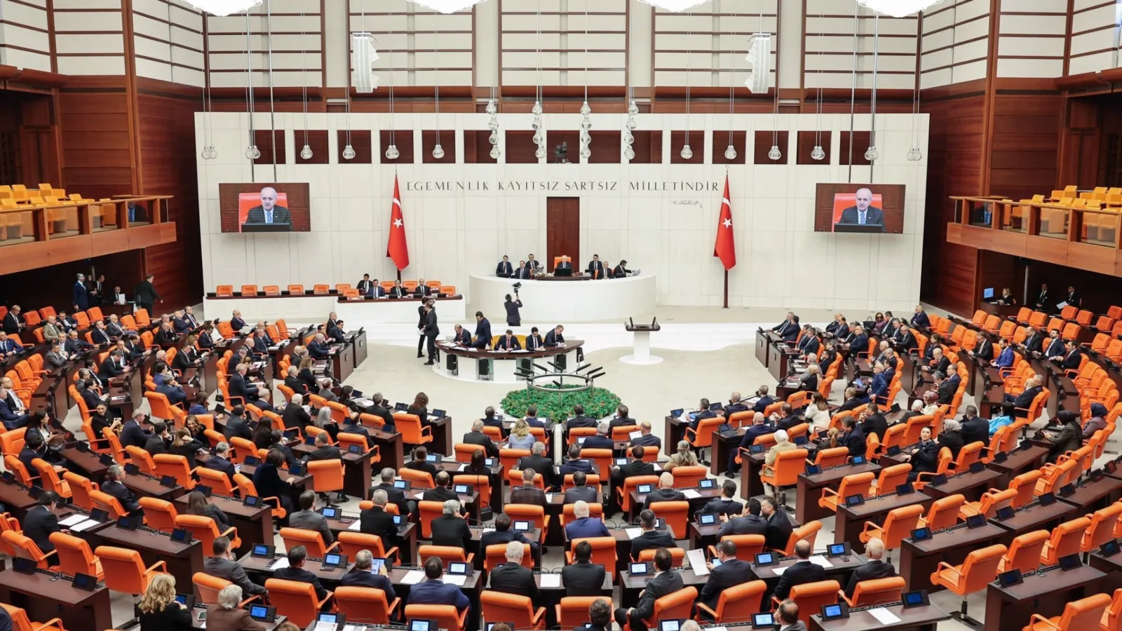 Ekonomi paketi Meclis’te: Vergi avantajları ve yeni düzenlemeler geliyor