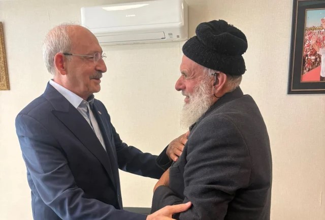 Yıllar önce yumruklu saldırıya uğramıştı: Kılıçdaroğlu o kişiyle helalleşti