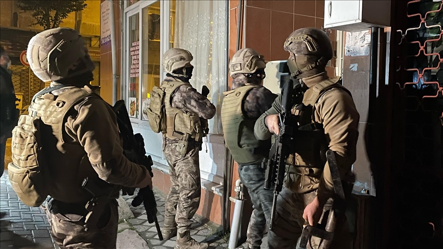 33 ilde FETÖ operasyonu: 69 şüpheli yakalandı