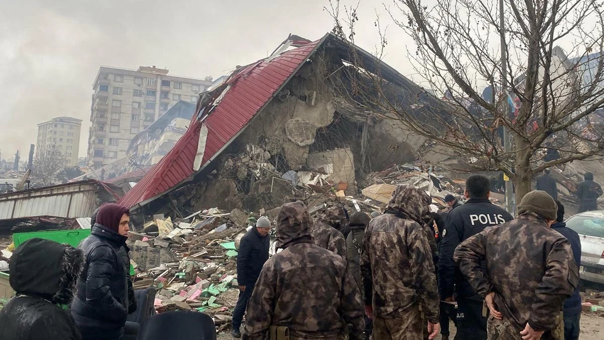 6 Şubat depremleri Hünkar Apartmanı davasında müteahhide 12 yıl hapis