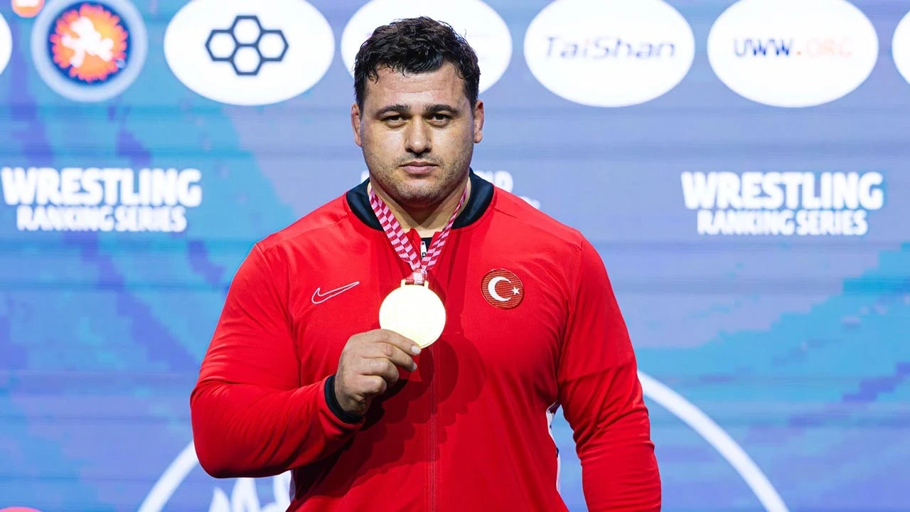 Rıza Kayaalp 13 altın madalya sonrası hedefini açıkladı