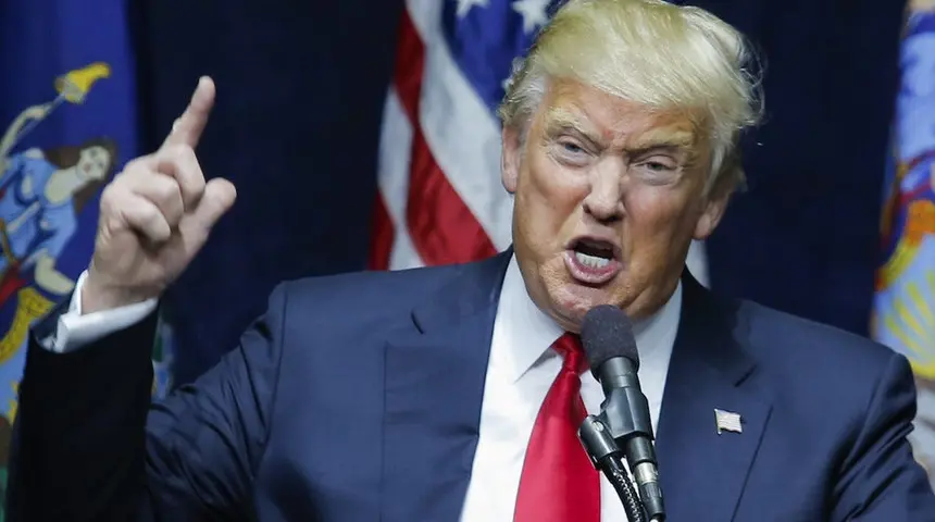 Trump’tan Amerikan medyasına ağır suçlama: “Vatana ihanet”