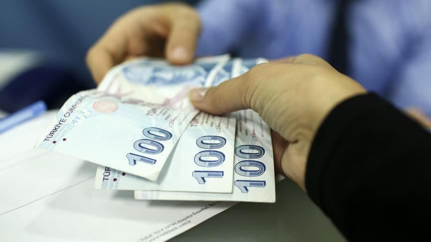 Milyonlarca emekli bekliyordu: Maaş ve ikramiye takvimi açıklandı