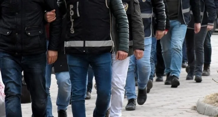 Sahte bakanlık ağına 23 ilde operasyon: 118 gözaltı kararı