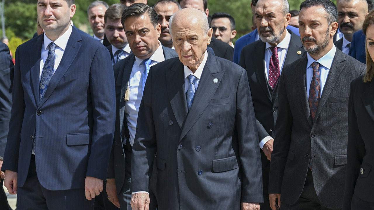 Bahçeli 19 Mayıs’ta gençlerle Ankara’da buluşacak