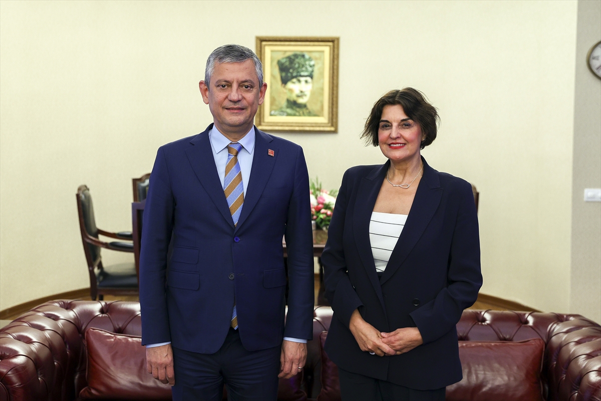 Avrupa Yeşilleri Heyeti'nden Özel’e sürpriz ziyaret