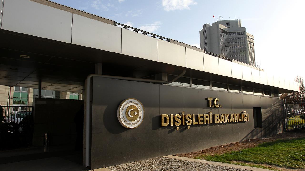 Dışişleri’nden Atina’ya sert mesaj: Vahşeti gizliyorlar